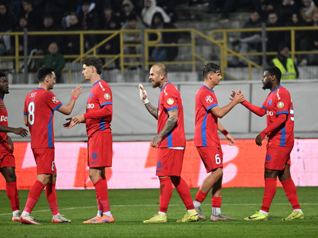 La 16 ani, titular la FCSB și auto-descris! 