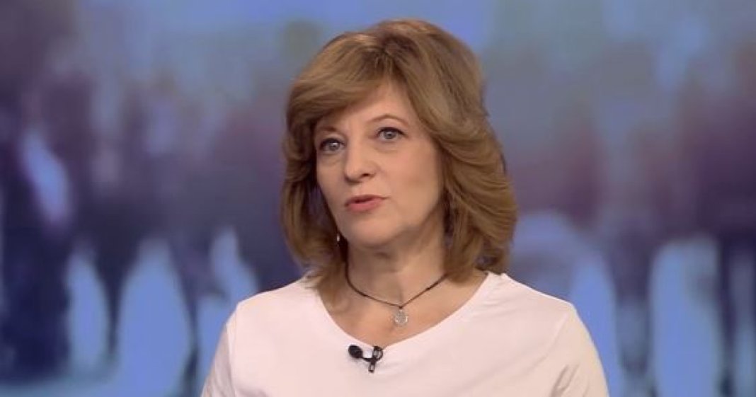 Oana Gheorghiu va prelua funcția de vicepremier: Nicușor Dan a parafat decretul; jurământul va fi făcut joi dimineață. Oana Gheorghiu va prelua funcția de vicepremier: Nicușor Dan a parafat decretul; jurământul va fi făcut joi dimineață.