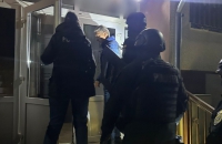 DESCINDERI LA LOCUINȚA UNUI INDIVID CERCETAT PENTRU FRAUDĂ FISCALĂ