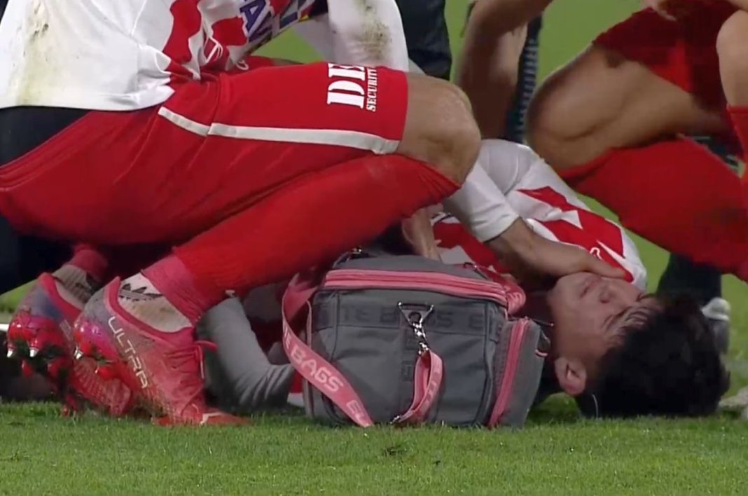 Incident Șocant în Partida UTA - FCSB! A ieșit de pe teren plângând