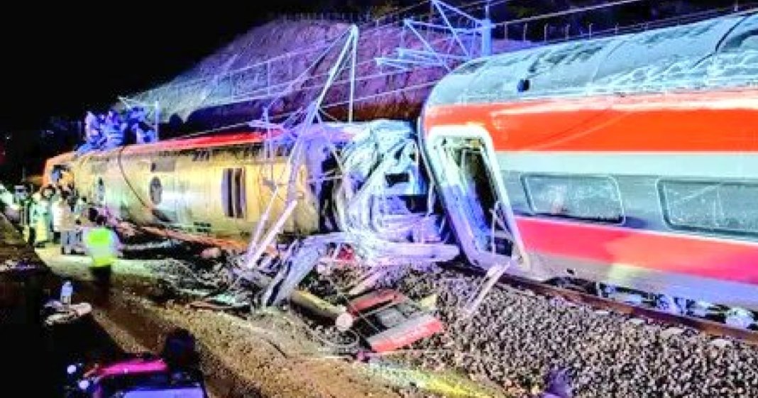 Accident de tren în sudul Spaniei: minimum 20 de decedați și mulți răniți prinși în vagoanele de mare viteză