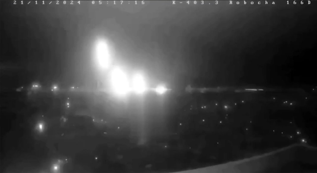 Avertisment despre un atac masiv, imminent, împotriva Ucrainei / Ambasada SUA a lansat o alertă în urma loviturii cu rachetă hipersonică asupra Oreșnik de către ruși.