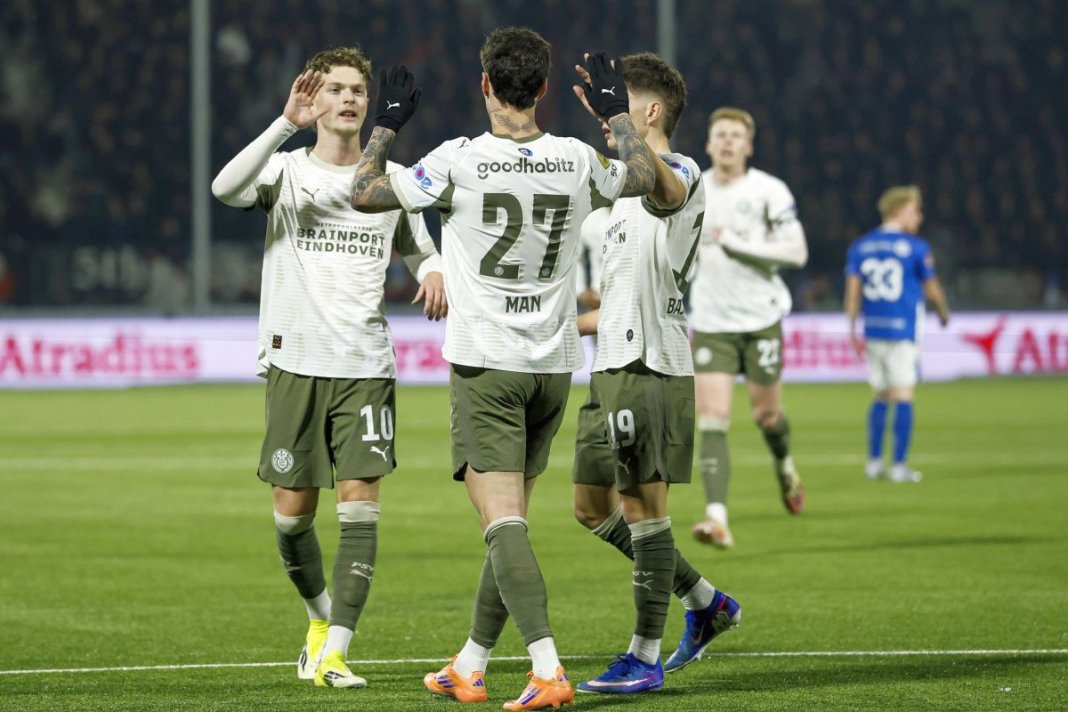 Den Bosch - PSV 1-4 » Dennis Man a înscris și a fost schimbat după 29 de minute