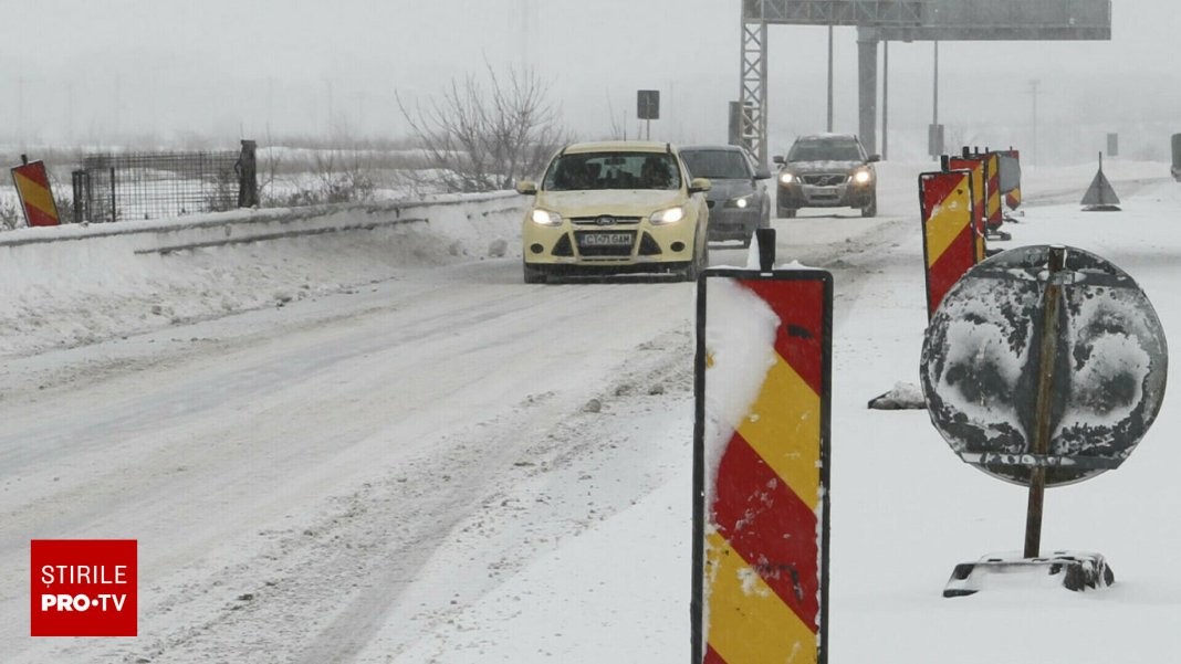 Lapoviță și ninsoare în 14 județe. Echipamentele de deszăpezire sunt în teren. Acolo unde circulația este complicată.