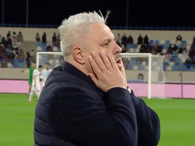 Șumudică, “trădat” de fotbalistul adus pentru a preveni retrogradarea