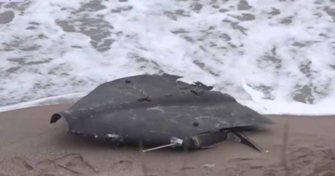 Alertă pe litoral: O dronă a fost găsită pe plajă, între Costinești și Tuzla. Intervin autoritățile.