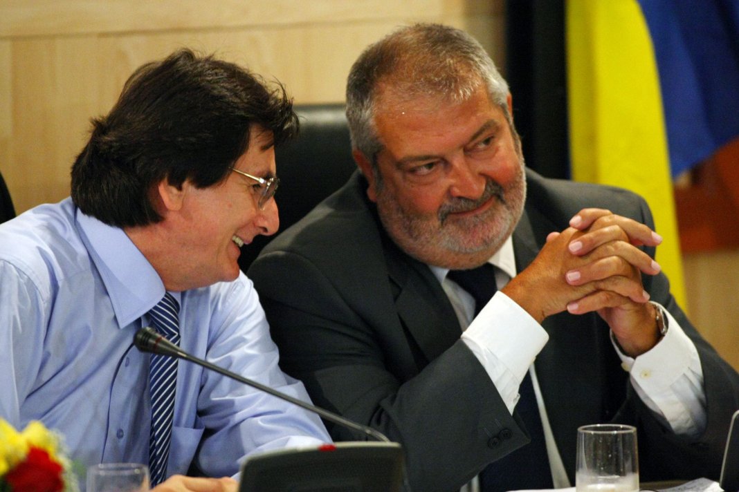 Nicolae Robu și Gheorghe Ciuhandu, exonerati definitiv în legătură cu tranzacția locuințelor conform Legii 112. Primele reacții.