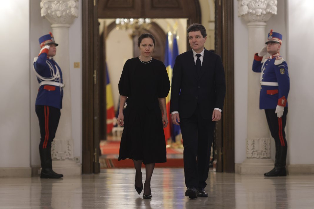 Mirabela Grădinaru, iubita lui Nicușor Dan, a fost convocată de Melania Trump la Casa Albă pentru o manifestare internațională.