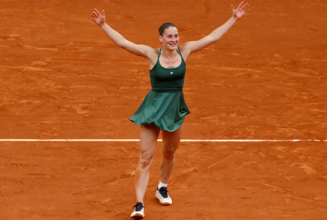 Marta Kostyuk, noua învingătoare de la Madrid! » A înfruntat-o pe Mirra Andreeva și a câștigat în două seturi competitive.