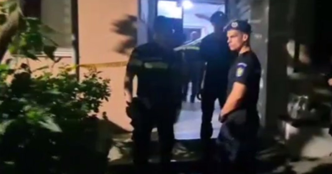 Triplă omucidere în Târgu Jiu: Bunica și cei doi nepoți descoperiți decedați în locuință