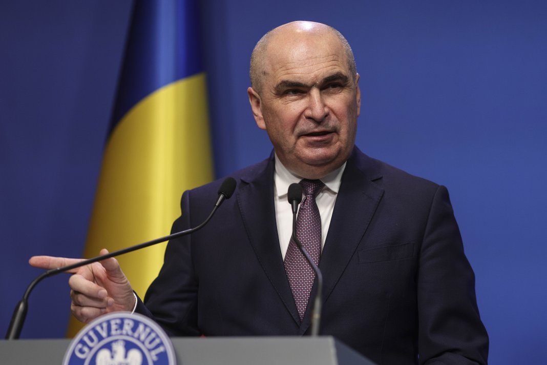 Bolojan declară „prima ajustare importantă” a deficitului, însă semnalează că „problema ar putea reapărea”