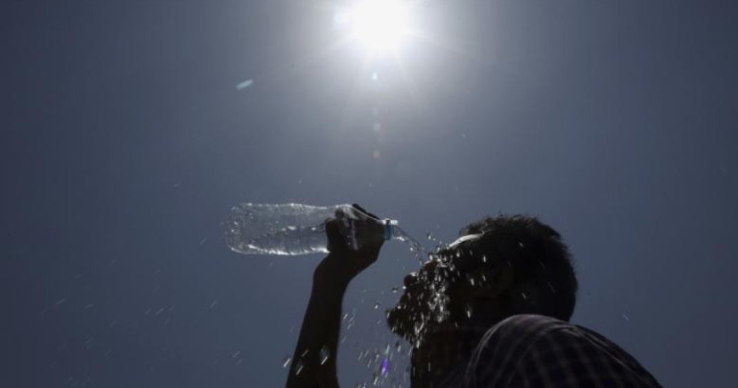 Cod galben de temperaturi ridicate în 15 județe, sâmbătă. Ondă de căldură se răspândește și devine mai puternică începând de duminică...