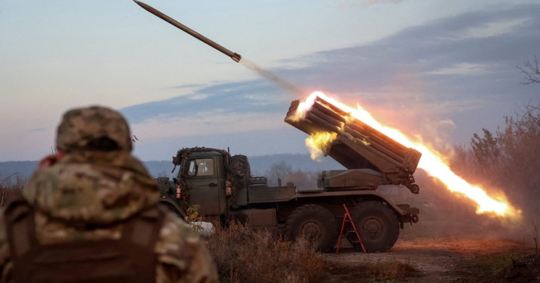 În spatele forțelor speciale de elită ucrainene ce se confruntă cu regimul lui Putin: militarii sunt constrânși să se supună...