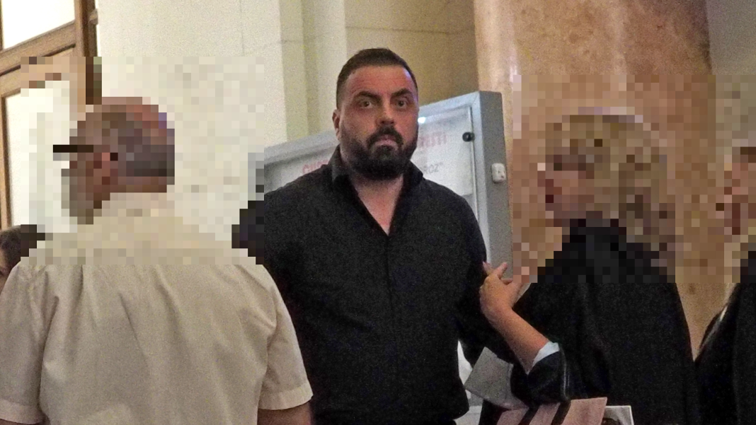 Polițiștii-torționari de la Secția 16 s-au acuzat unii pe alții la ultimul termen de judecată