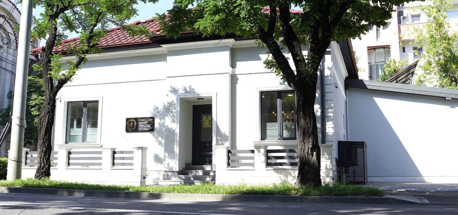 cand-nu-se-poate-face-un-implant-dentar-i-cum-evalueaza-medicii-dental-chic-din-cluj-napoca-fiecare-caz
