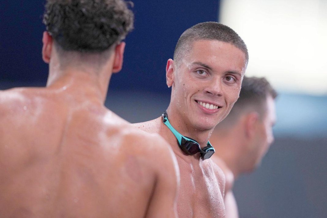 David Popovici răspunde după obținerea medaliilor de aur la europene » Răspunsul European Aquatics