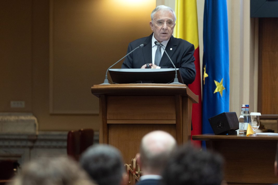 Mugur Isărescu: „Nu previzionăm o revenire rapidă a creșterii economice”. Deteriorare a puterii de cumpărare, stagnare în acordarea de credite populației.
