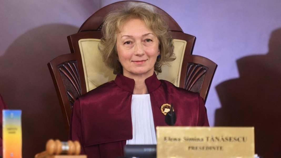 Simina Tănăsescu continuă la CCR după discuția confidentială cu Bolojan și lămurește motivele întâlnirii cu prim-ministrul.